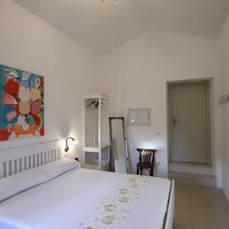 Charming Spacious 3-bedroom Townhouse Bosa